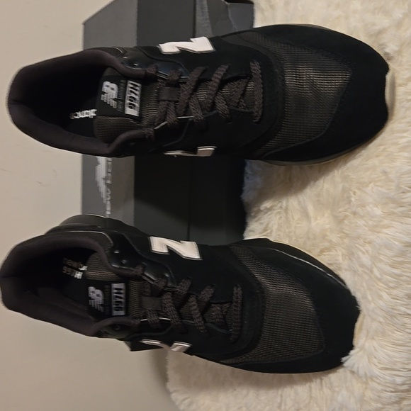 Mens' New Balance 997H Sneakers US 11 - Picture 2 of 5